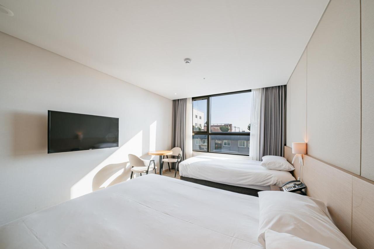Hotel Zinc مدينة سيوجويبو المظهر الخارجي الصورة