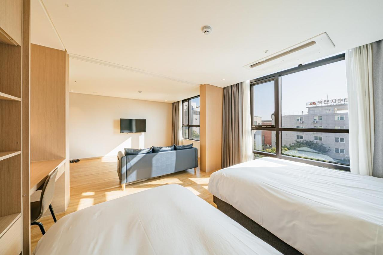 Hotel Zinc مدينة سيوجويبو المظهر الخارجي الصورة